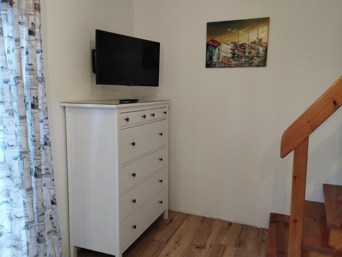 Апартаменты Liliomfa Apartman Сиглигет Экстерьер фото